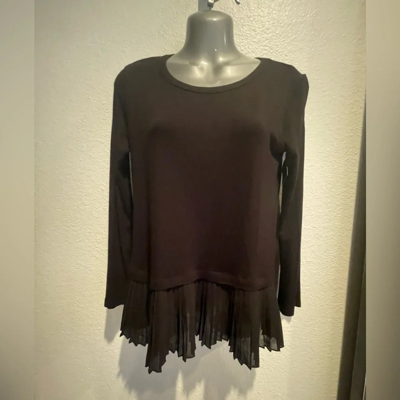 Lightly worn Black blouse - Picture 1 of 2